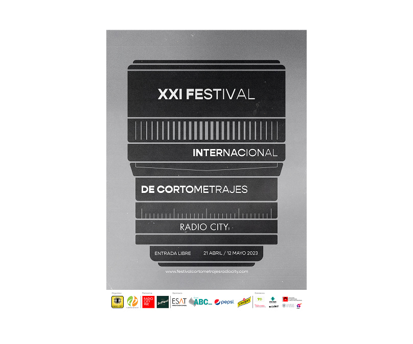 Diseño del cartel oficial del XXI Festival Internacional de Cortometrajes Radio City, con tipografía apilada, información del evento y logos de patrocinadores.
